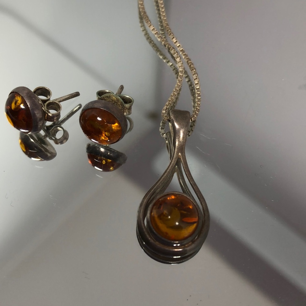 VINTAGE sterling silver Amber Necklace & Earrings